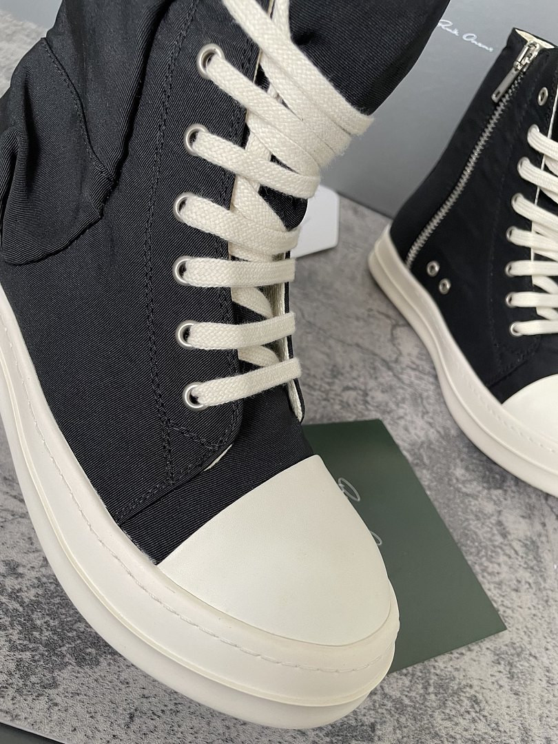 RICK 0WENS SNEAKERS