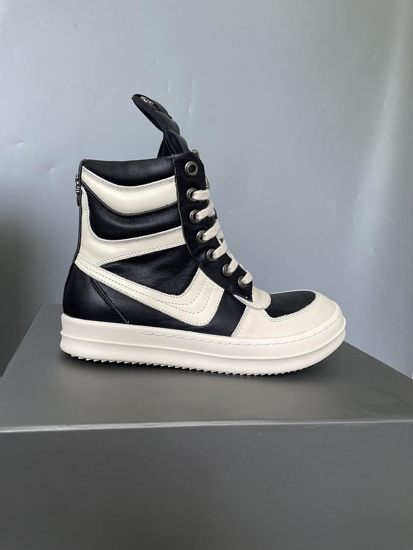 RICK 0WENS SNEAKERS