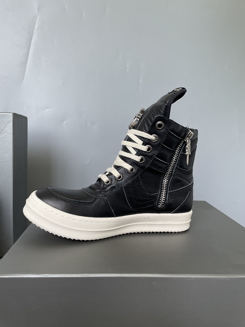 RICK 0WENS SNEAKERS
