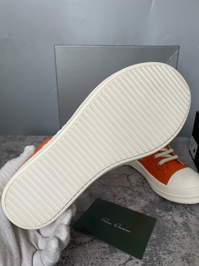RICK 0WENS SNEAKERS