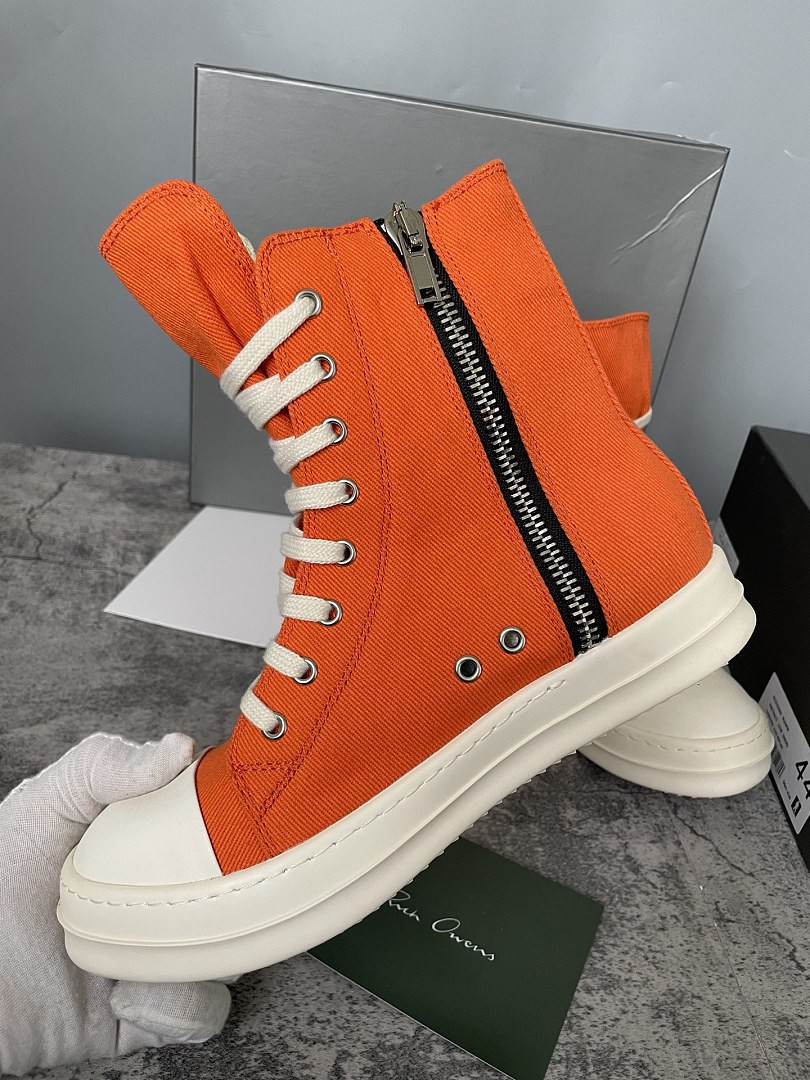 RICK 0WENS SNEAKERS