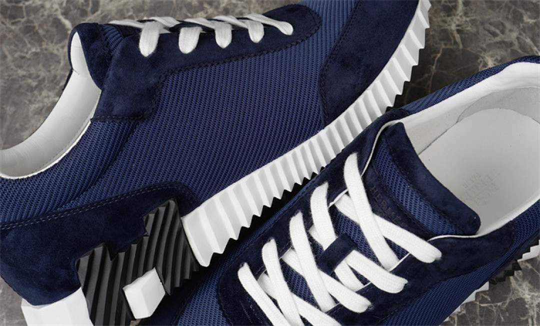 H*ER*MES SNEAKER