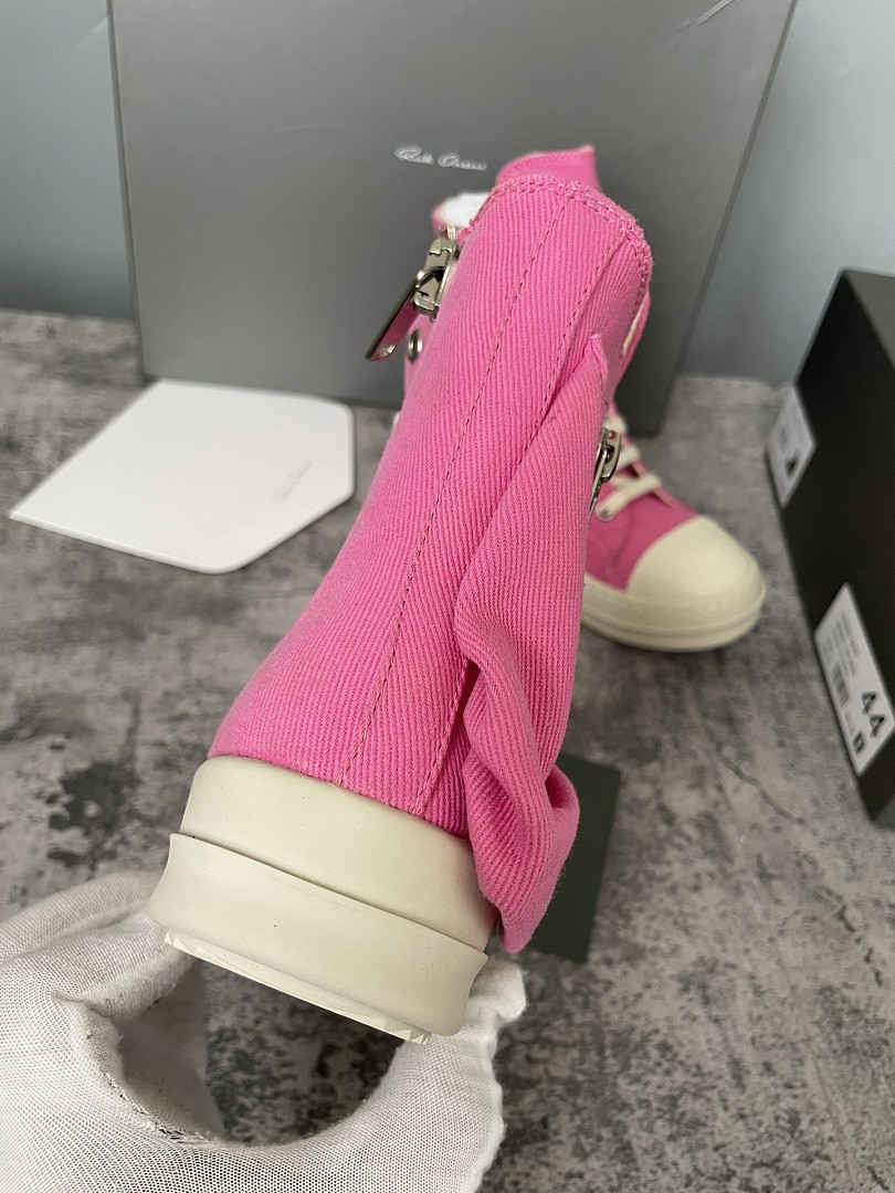 RICK 0WENS SNEAKERS