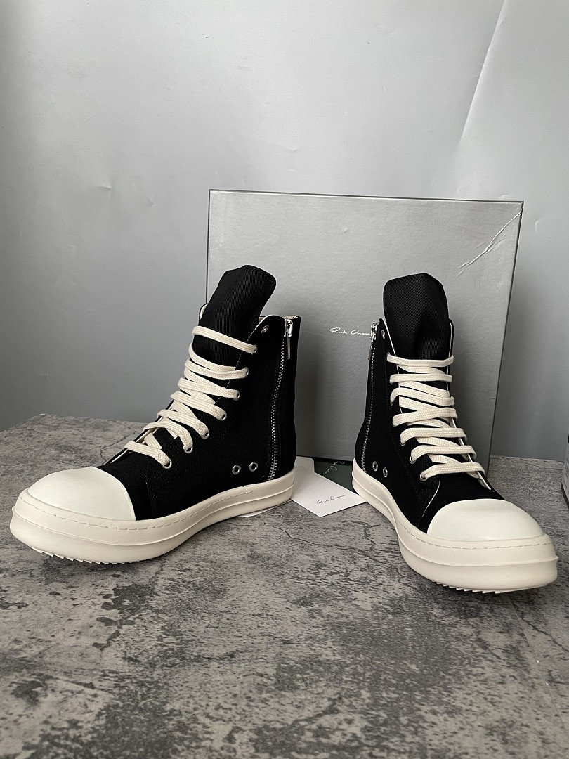 RICK 0WENS SNEAKERS
