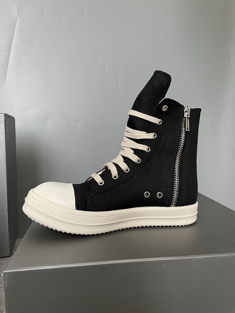 RICK 0WENS SNEAKERS