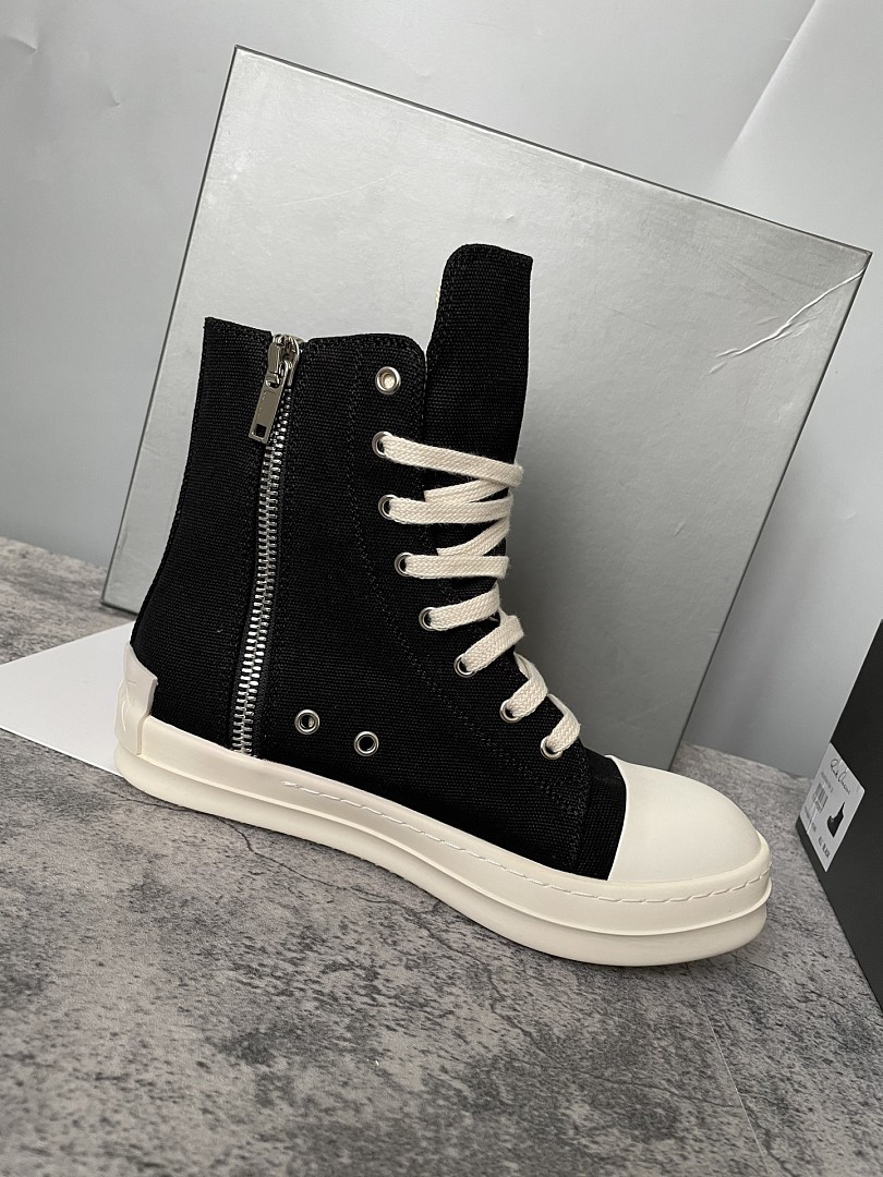 RICK 0WENS SNEAKERS
