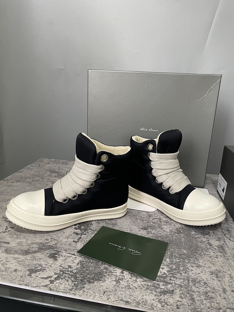 RICK 0WENS SNEAKERS