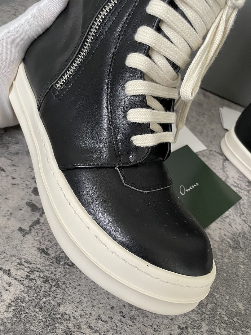 RICK 0WENS SNEAKERS