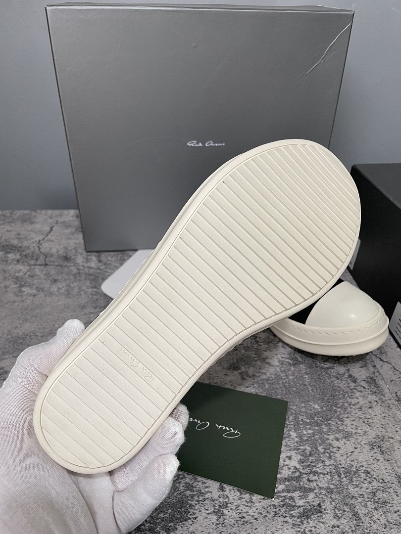 RICK 0WENS SNEAKERS