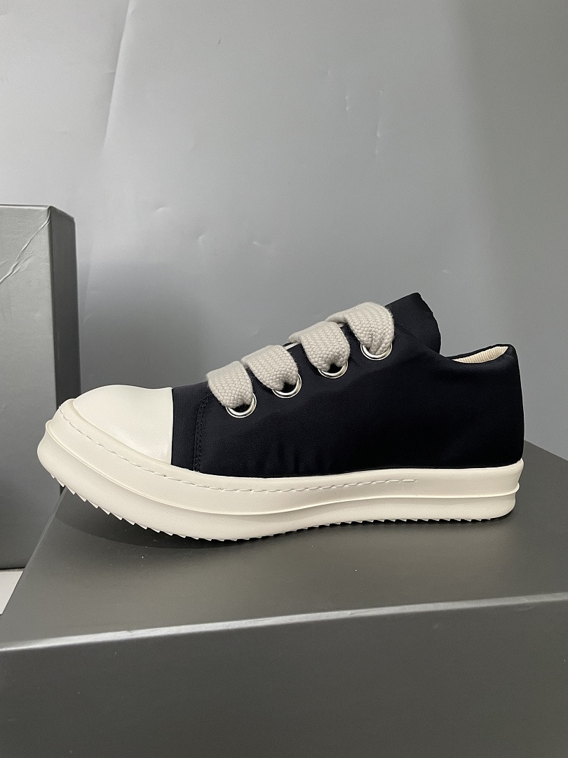 RICK 0WENS SNEAKERS