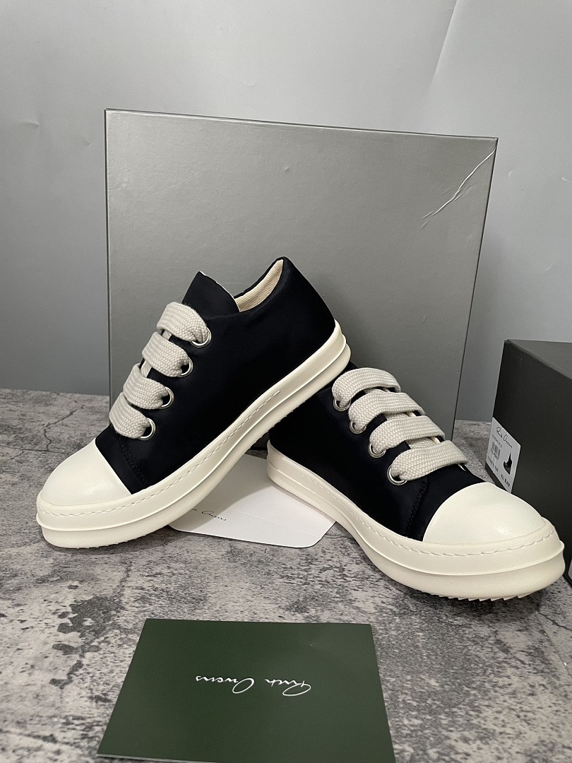 RICK 0WENS SNEAKERS