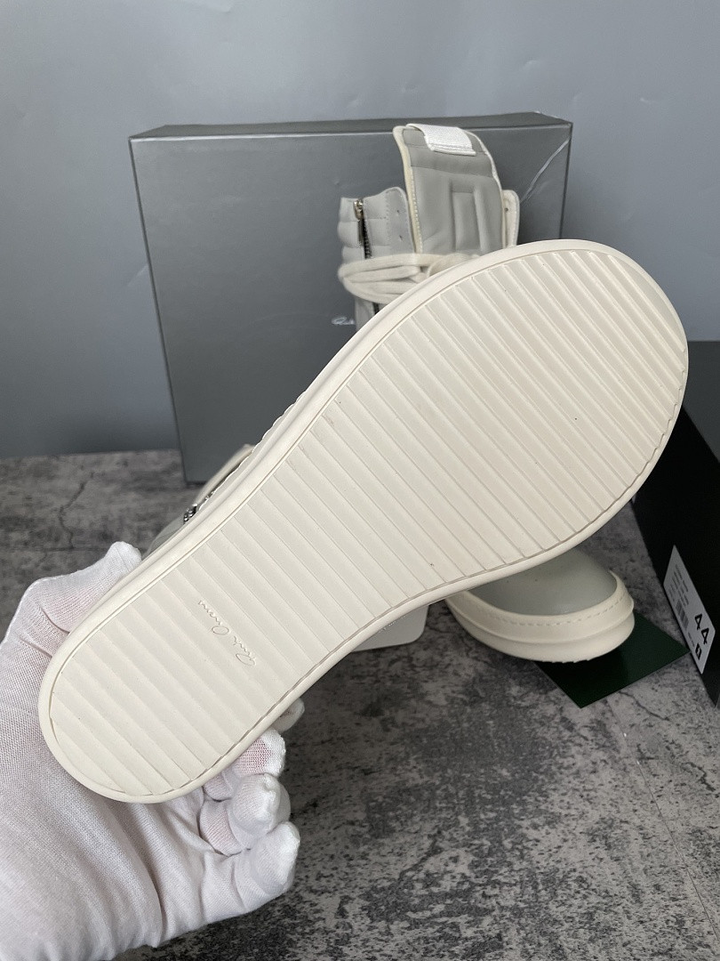 RICK 0WENS SNEAKERS