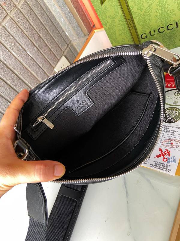 G-U-C-C-1 BAGS