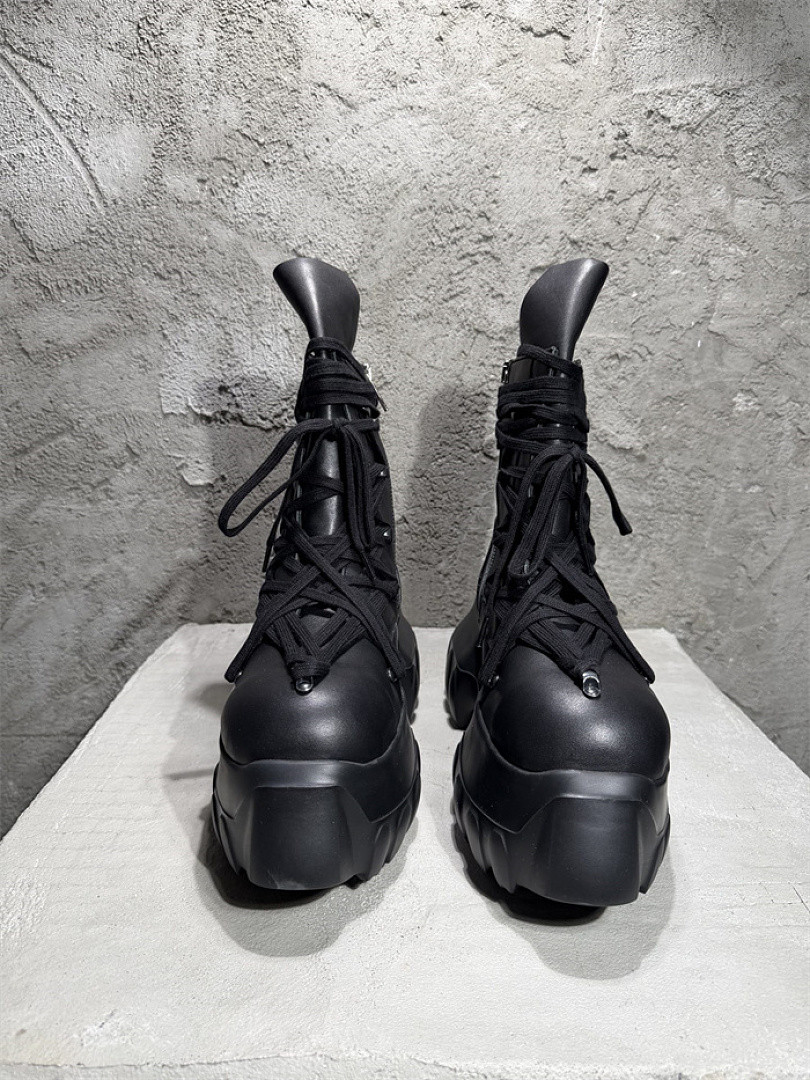 RICK 0WENS SNEAKERS