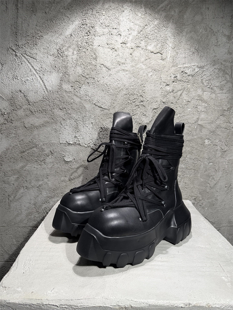 RICK 0WENS SNEAKERS