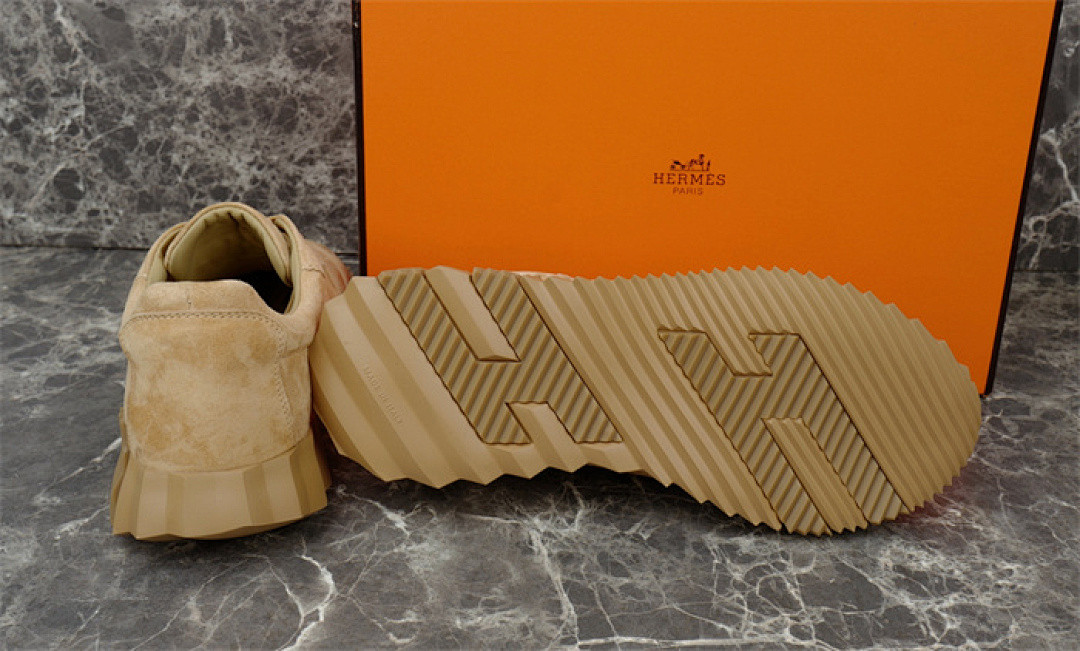 H*ER*MES SNEAKER