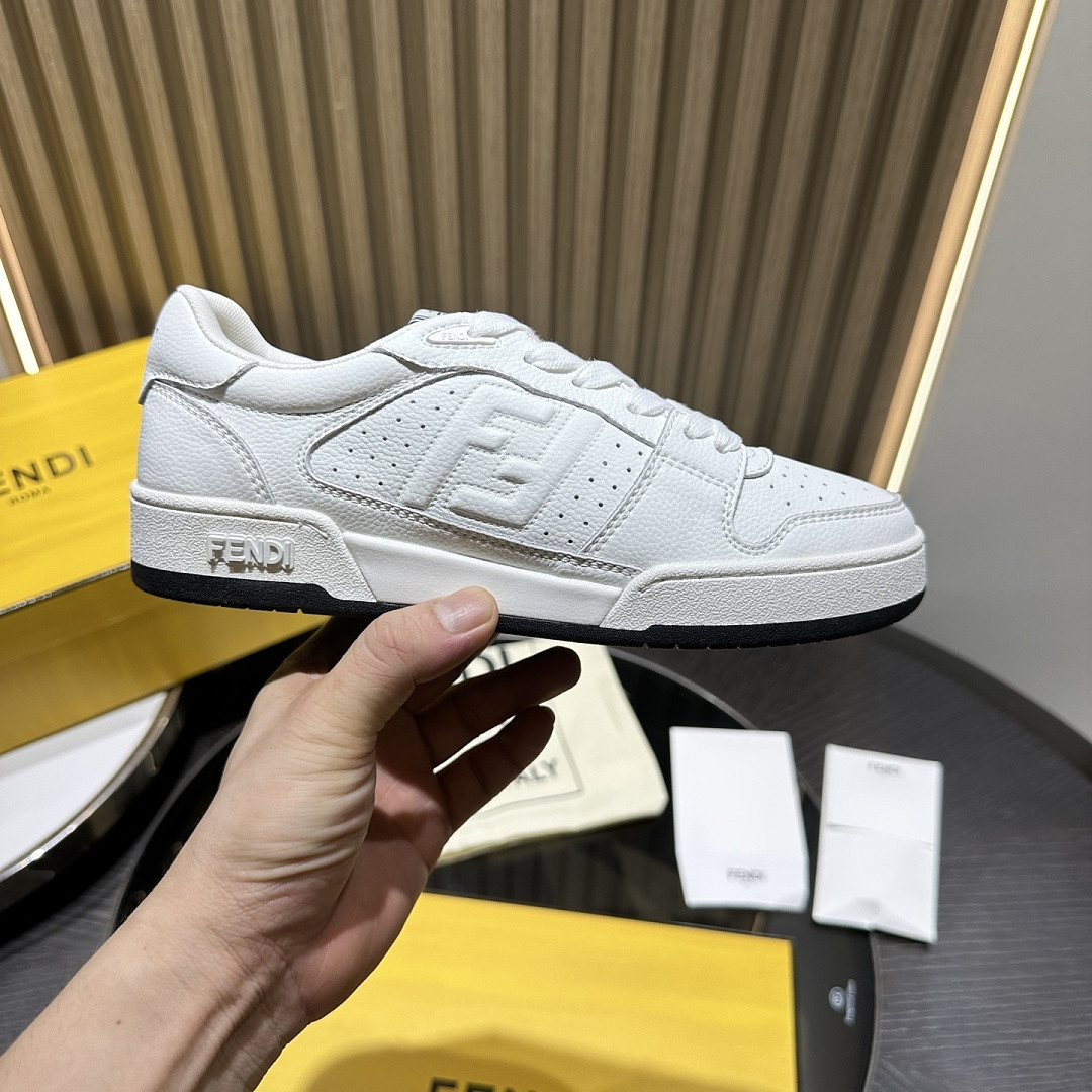 F**di SNEAKERS