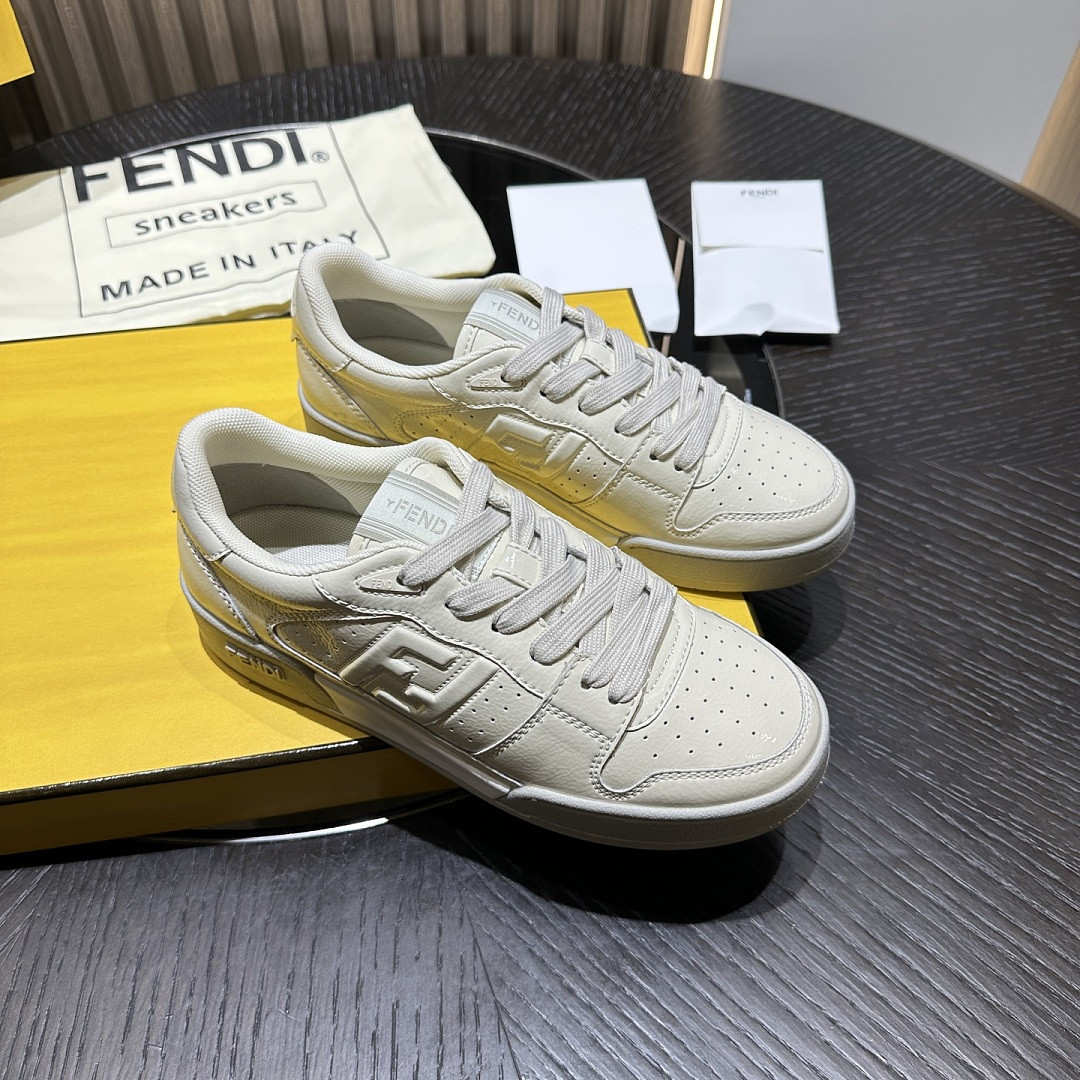 F**di SNEAKERS