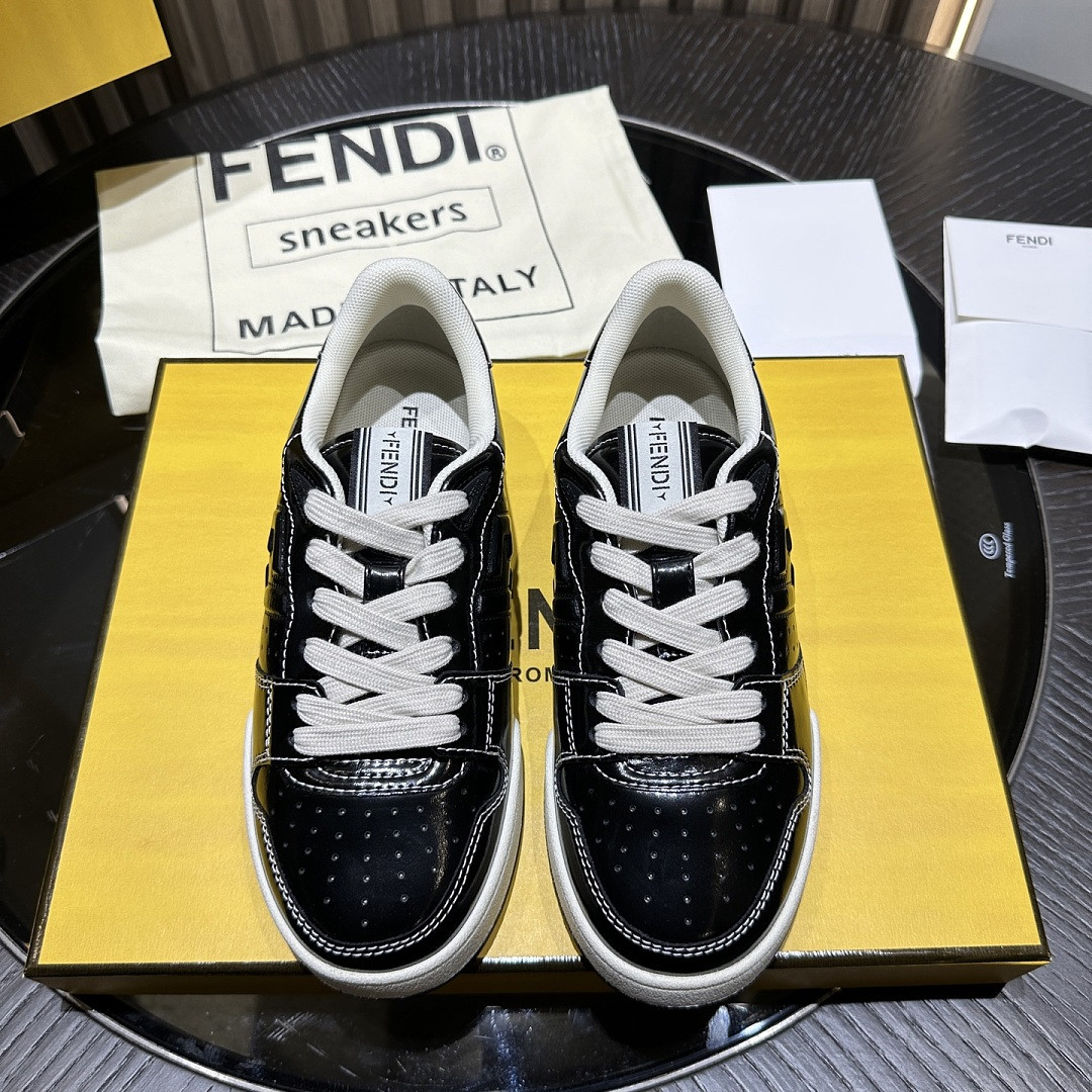 F**di SNEAKERS