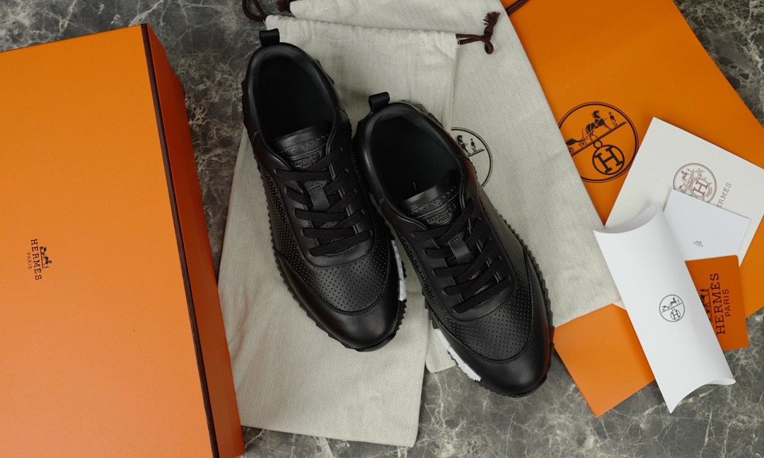 H*ER*MES SNEAKER