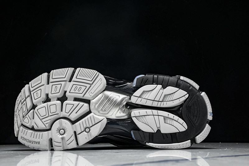 Ba1en*iaga runner 772767-w3rny 0322