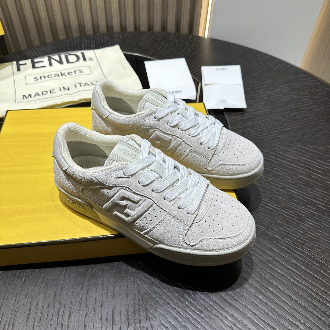 F**di SNEAKERS