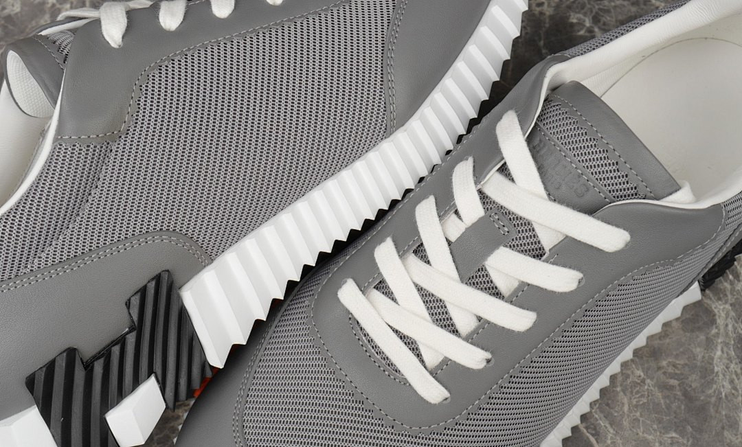 H*ER*MES SNEAKER