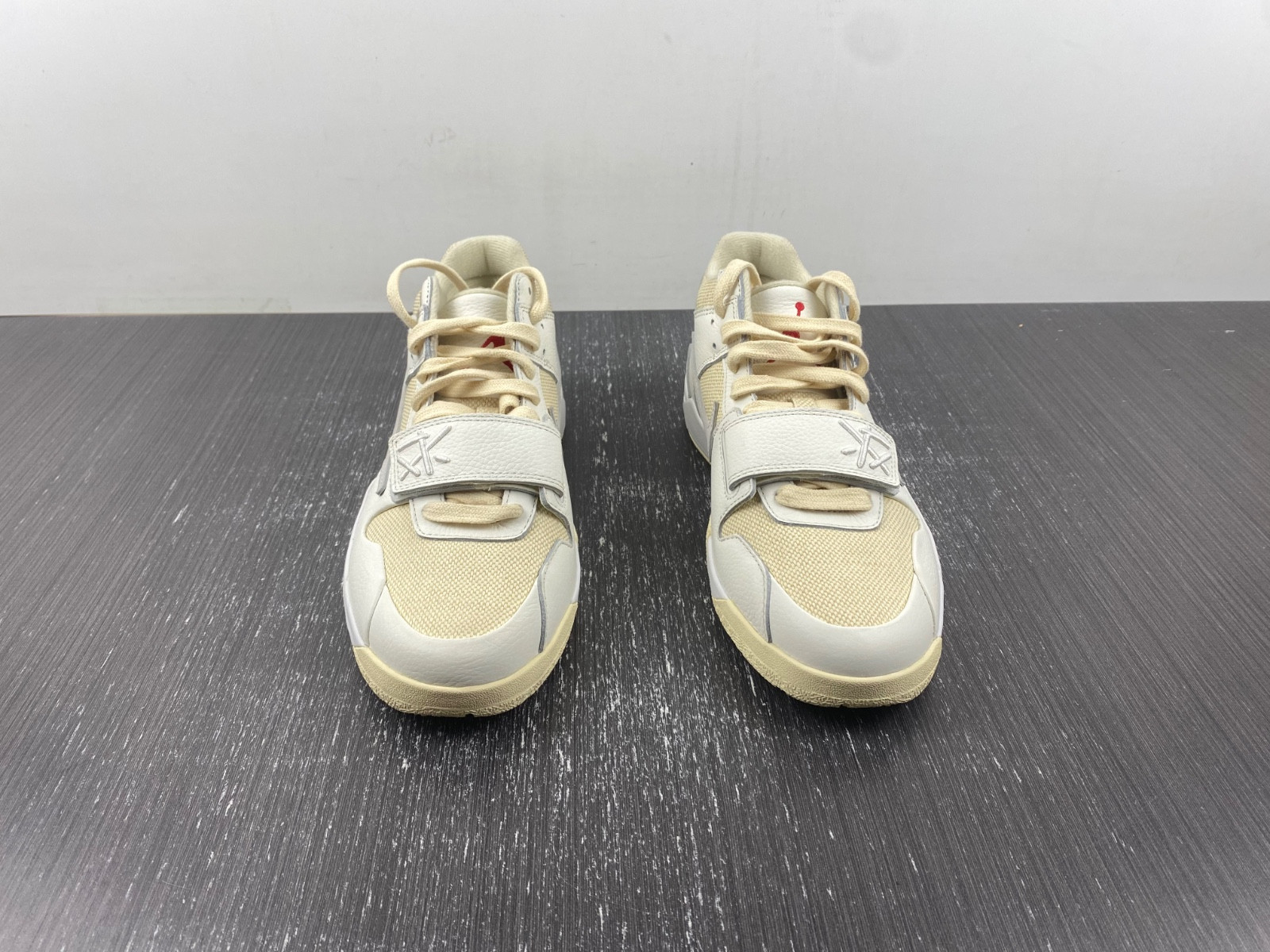 Travis Scott x Jordan Jumpman Jack Triple White FZ8117-003