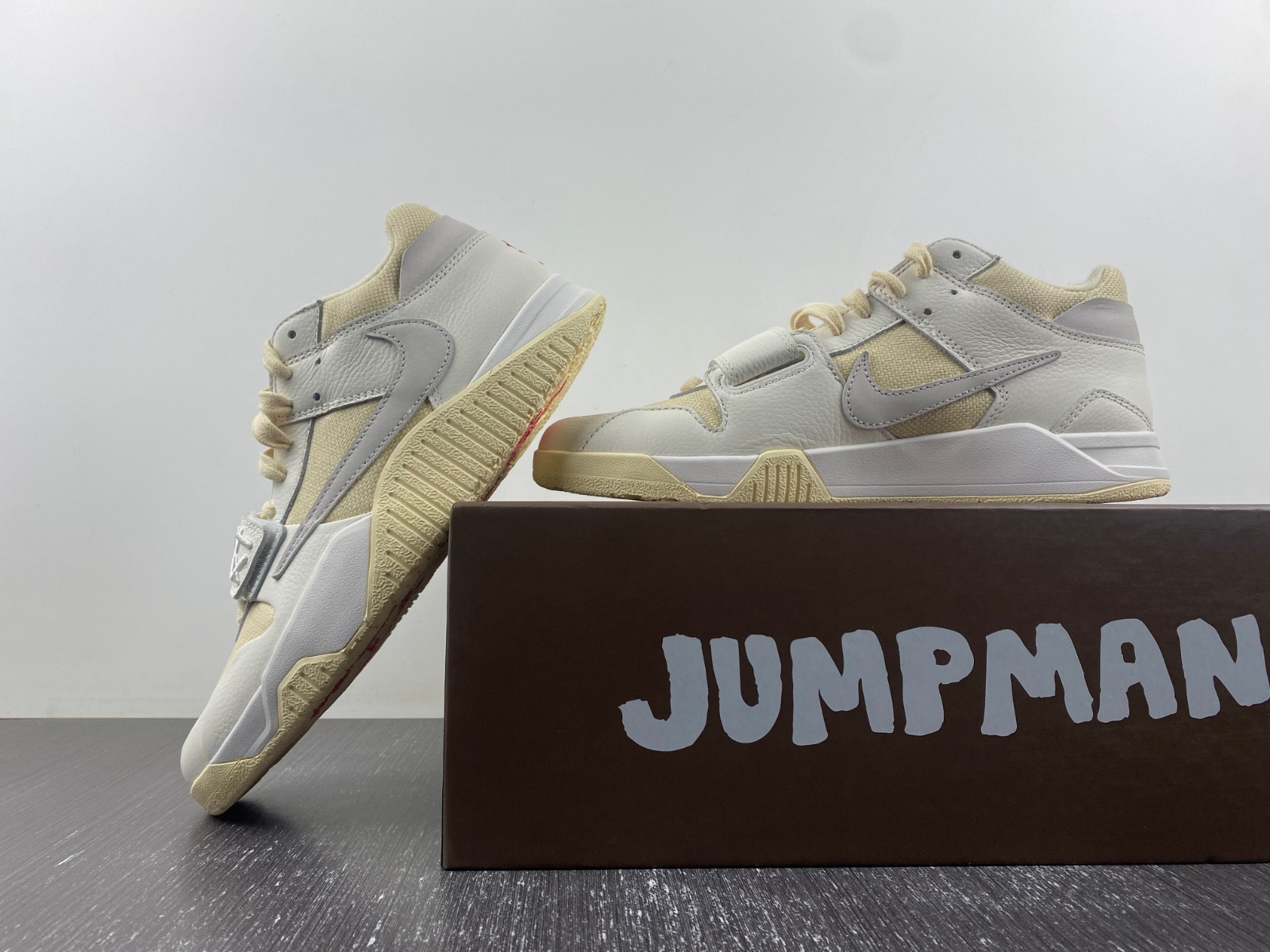 Travis Scott x Jordan Jumpman Jack Triple White FZ8117-003