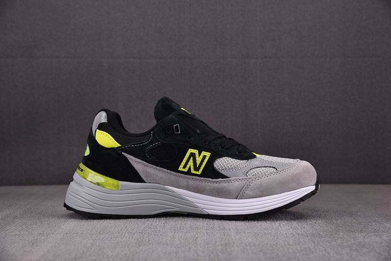 New Balance 992 MiUSA Black Grey Volt Men