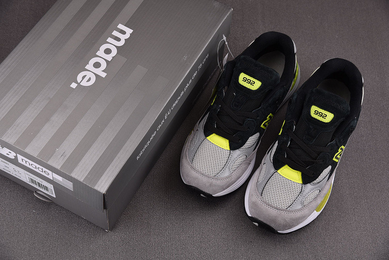 New Balance 992 MiUSA Black Grey Volt Men