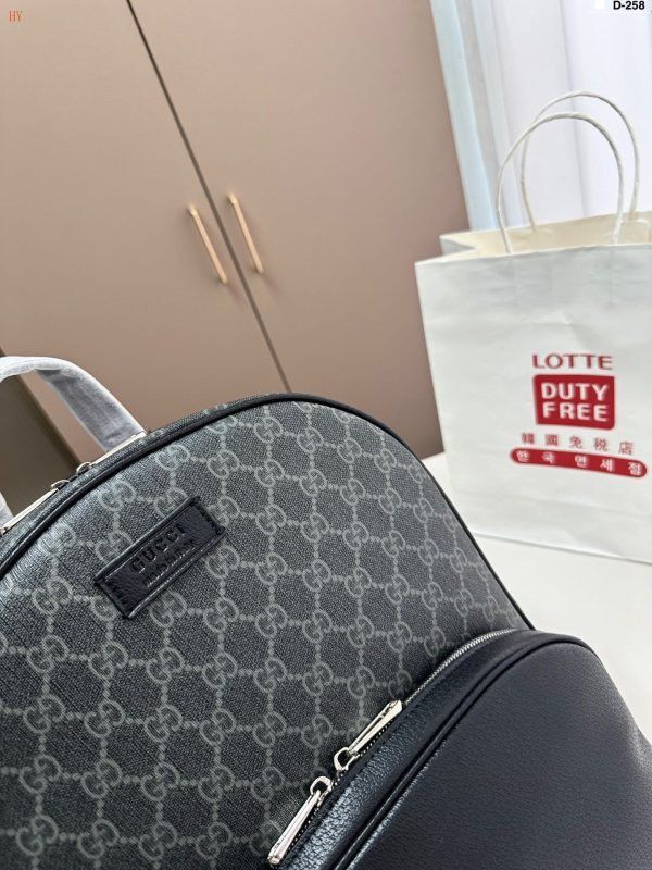 G-U-C-C-1 BAGS