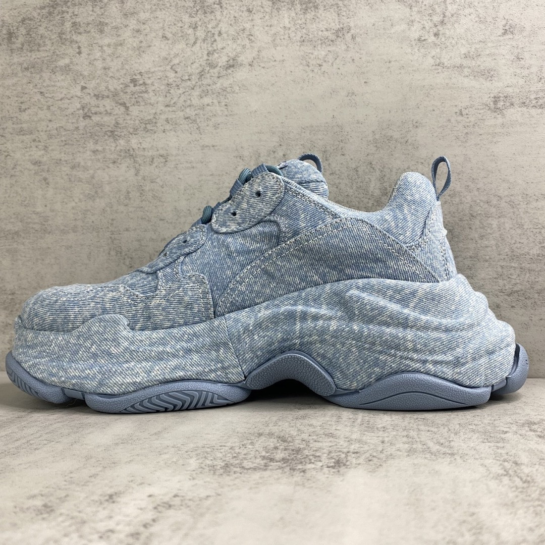Ba1en*iaga TRIPLE S