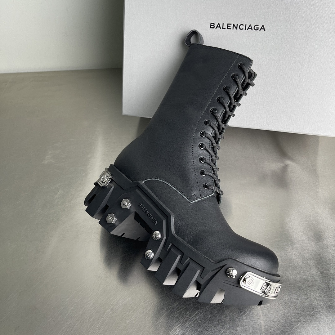 Ba1en*iaga boots