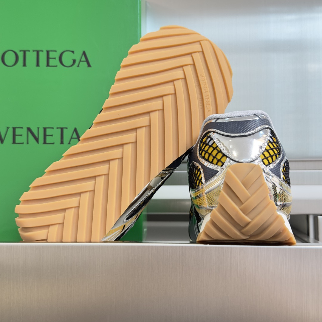 B0tt*ga Ven*ta Orbit Sneaker