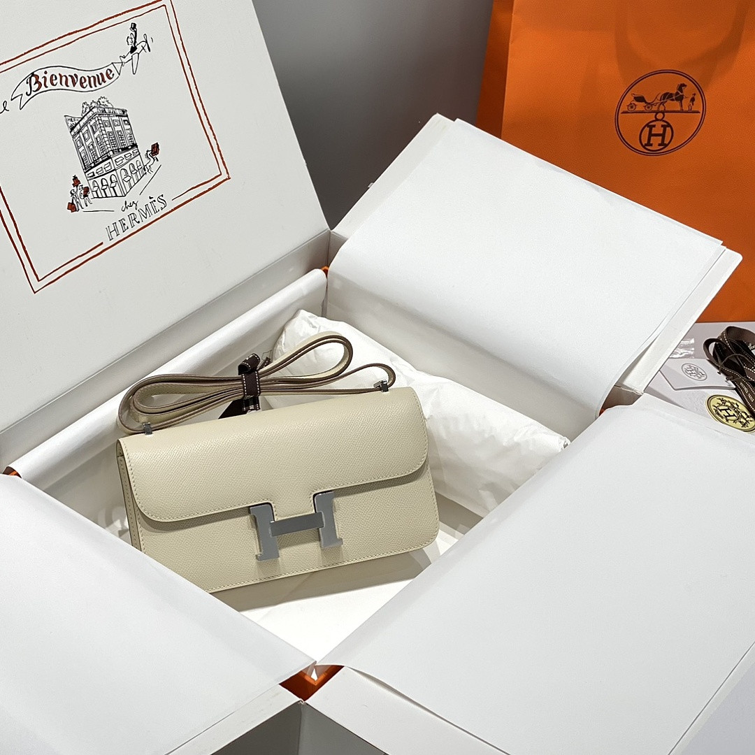 H*RMES BAGS size 26x16x6cm