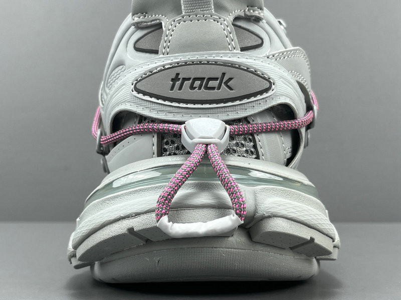 Ba1en*iaga track 800590 wtrhk 1013