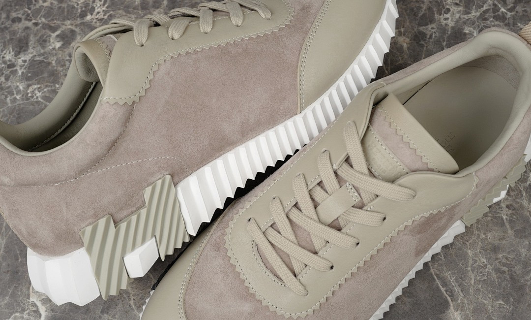 H*ER*MES SNEAKER