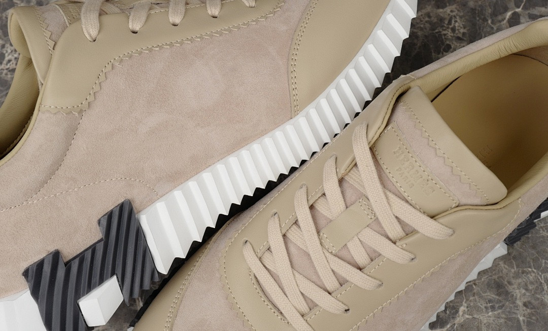H*ER*MES SNEAKER