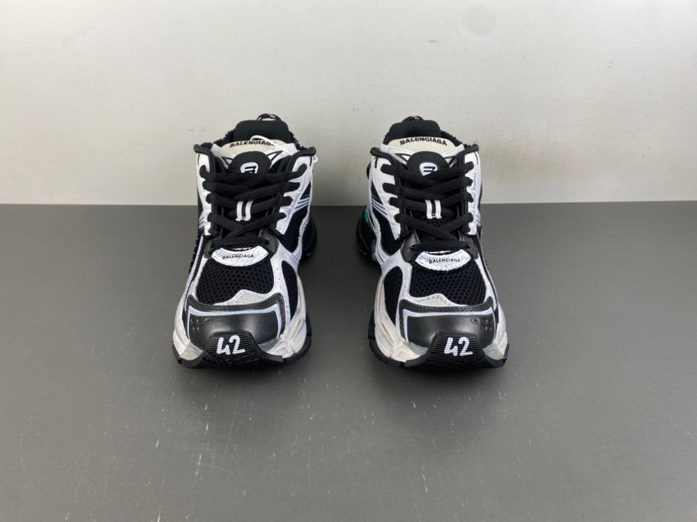 Ba1en*iaga led Runner