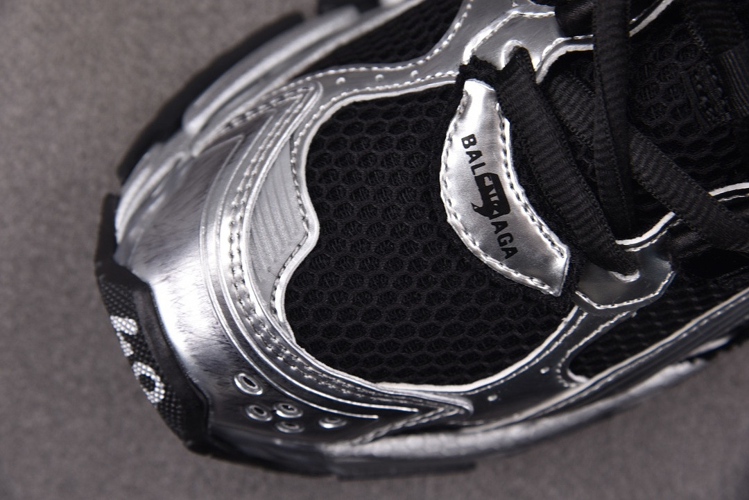 Ba1en*iaga led Runner