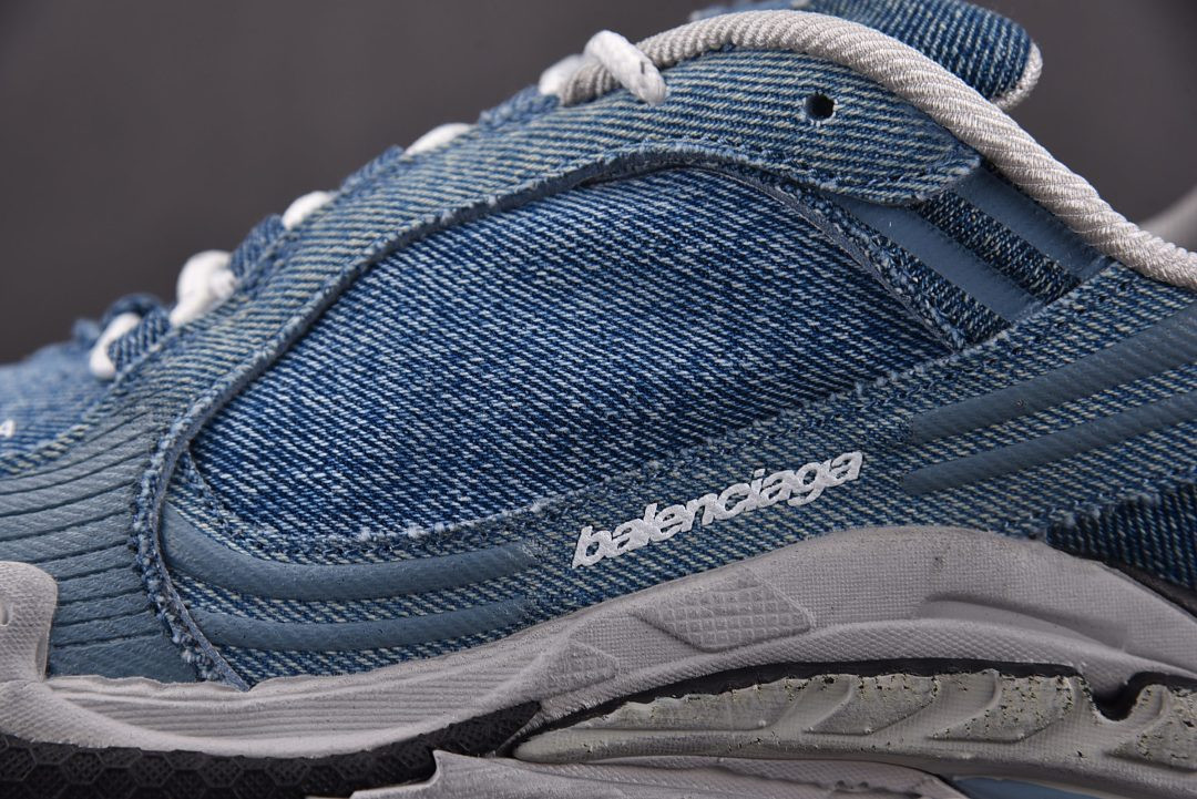 Ba1en*iaga TRIPLE S