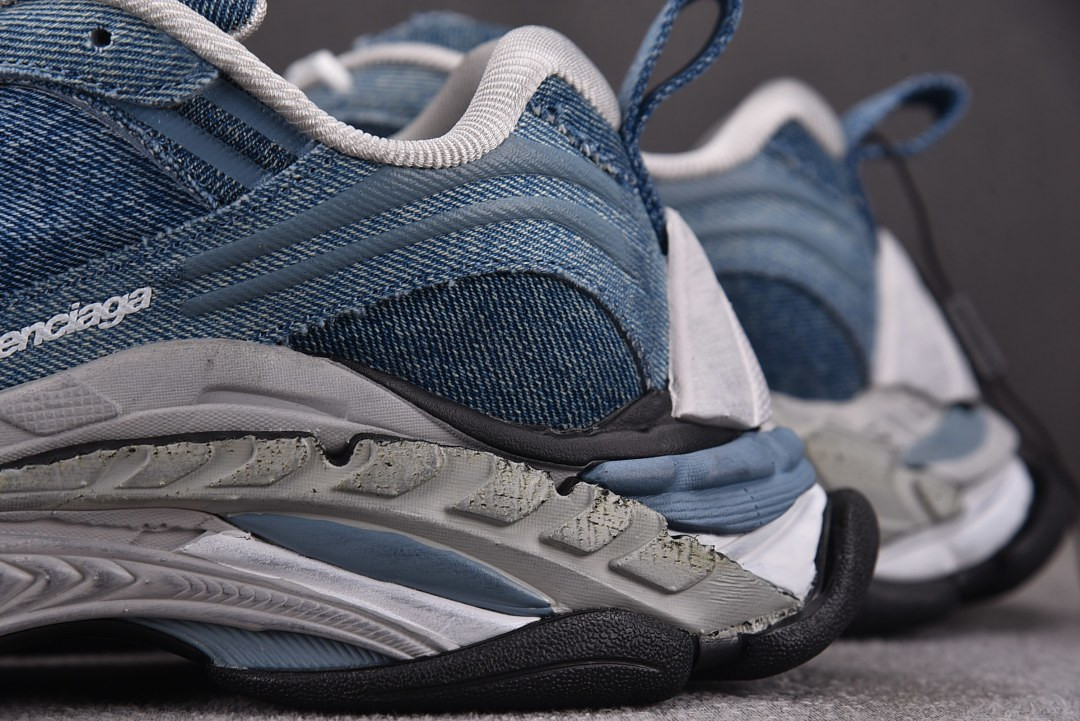 Ba1en*iaga TRIPLE S