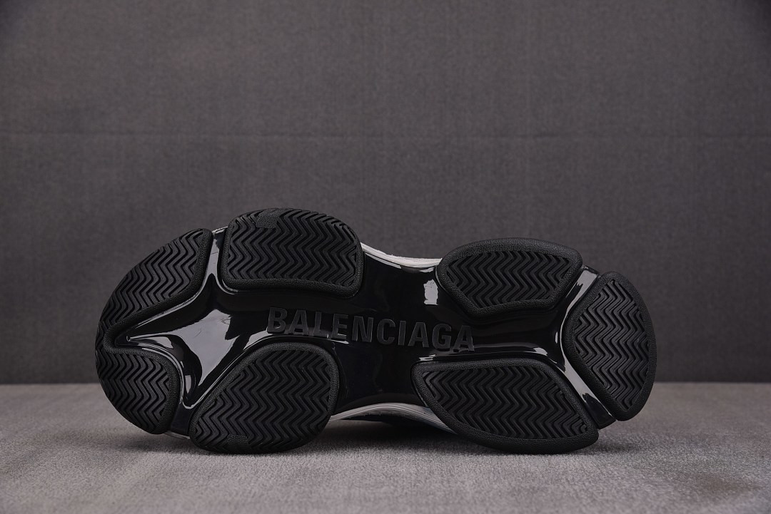 Ba1en*iaga TRIPLE S