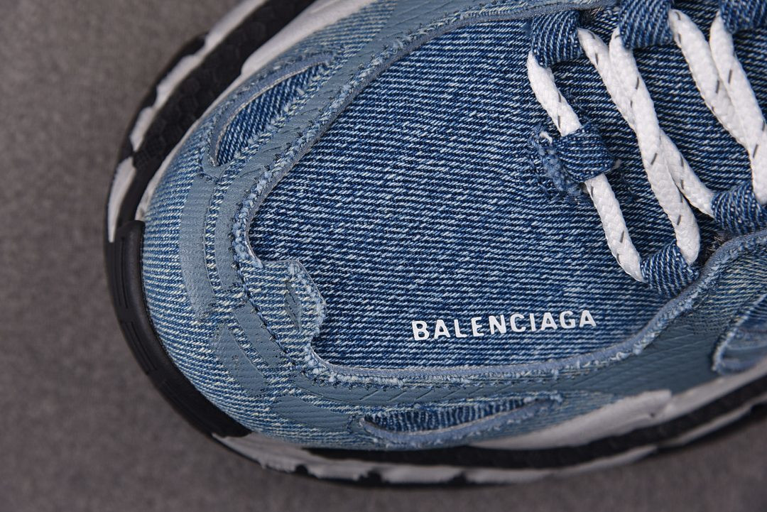 Ba1en*iaga TRIPLE S