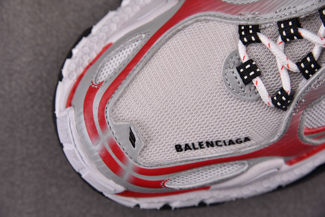 Ba1en*iaga TRIPLE S