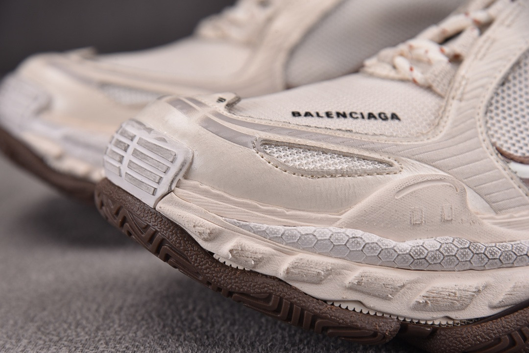 Ba1en*iaga TRIPLE S