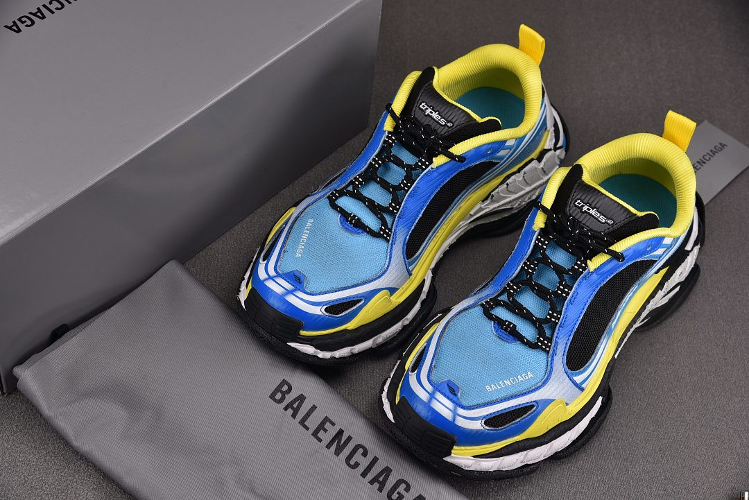 Ba1en*iaga TRIPLE S