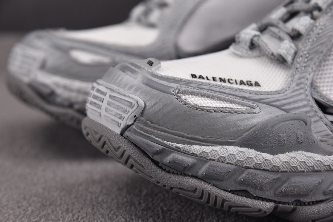 Ba1en*iaga TRIPLE S