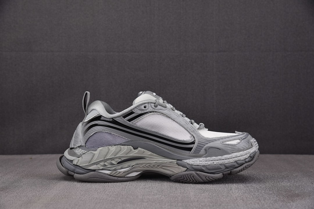 Ba1en*iaga TRIPLE S